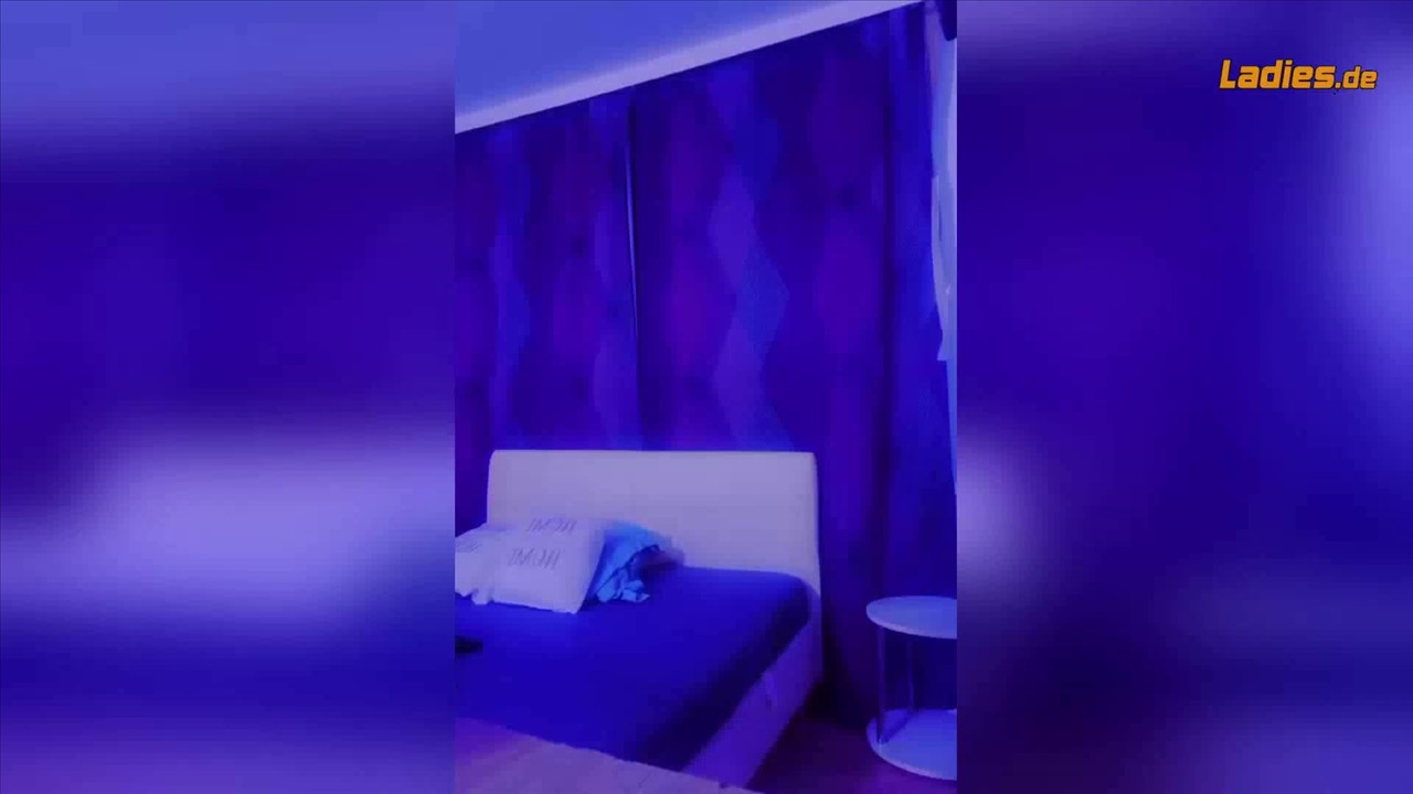 [advert name]